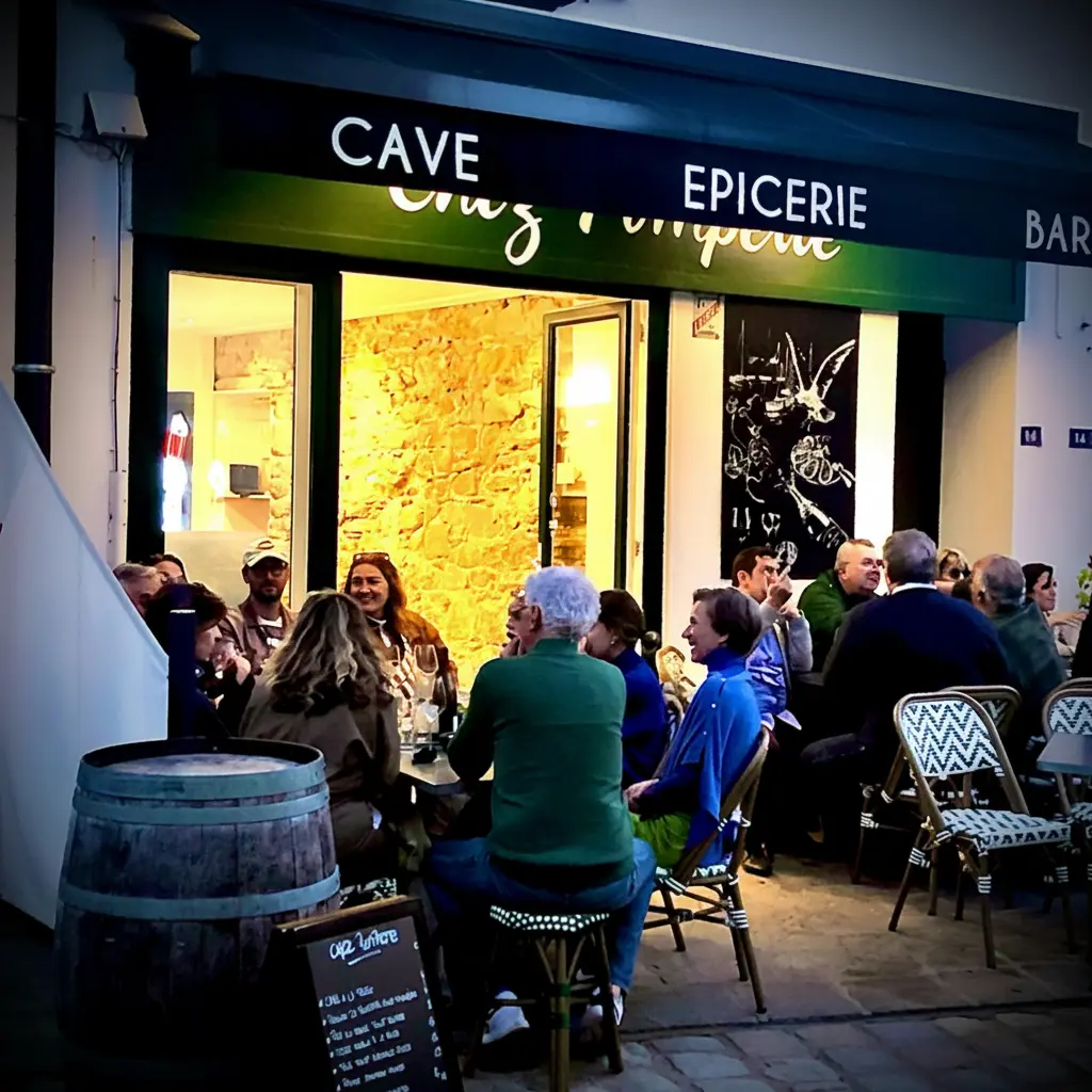 TiHolen_Restaurant_Chez Pompette